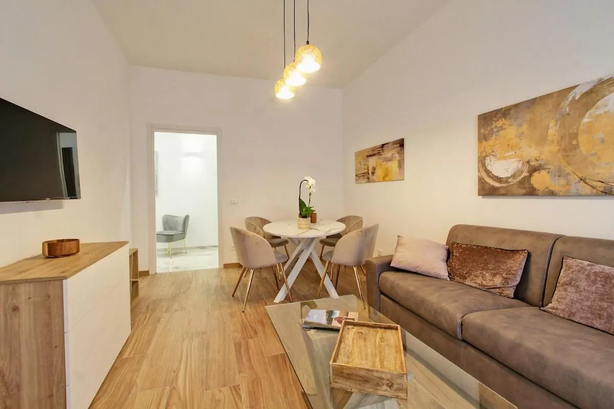 Apartmán Nice Holiday Near Trastevere Řím